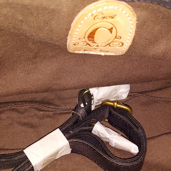 Crest by Olive Miller Leather Tote Bag / Purse. - Picture 5 of 7